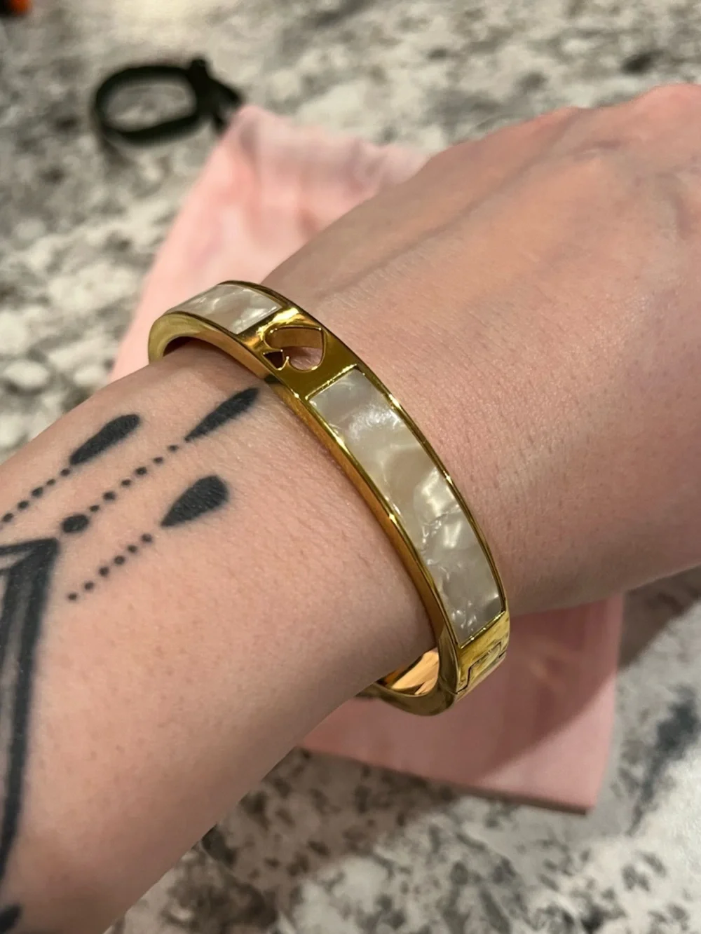Kate Spade gold and white enamel hinges bangle bracelet - Picture 5 of 7